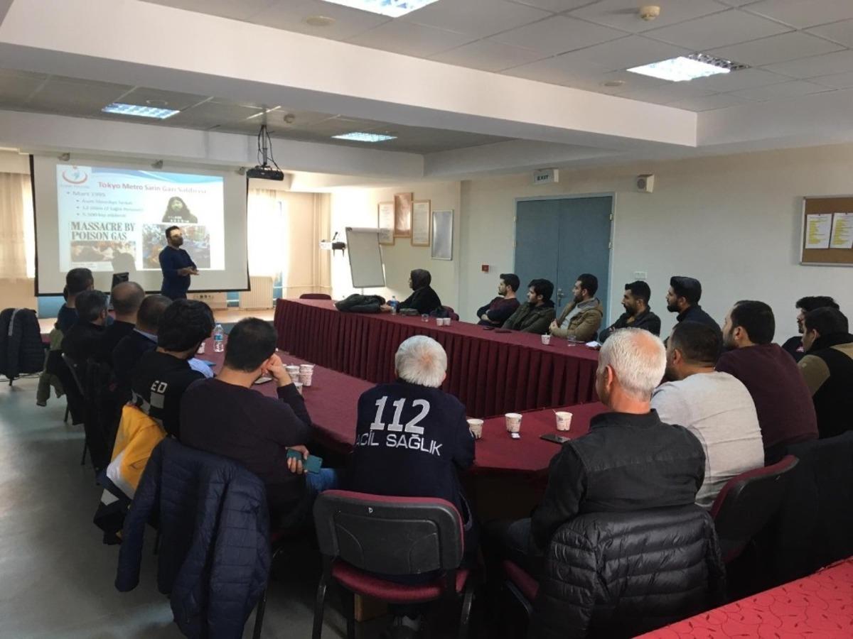 Van&rsquo;da 112 sağlık &ccedil;alışanlarına tıbbi farkındalık KBRN eğitimi