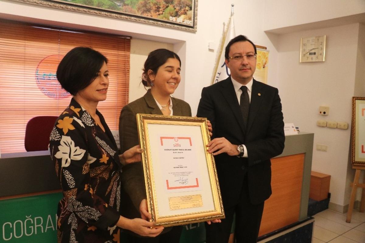 Marmaris &rsquo;&Ccedil;am Balı&rsquo; coğrafi işaretini alarak d&uuml;nya markası olma yoluna &ccedil;ıktı