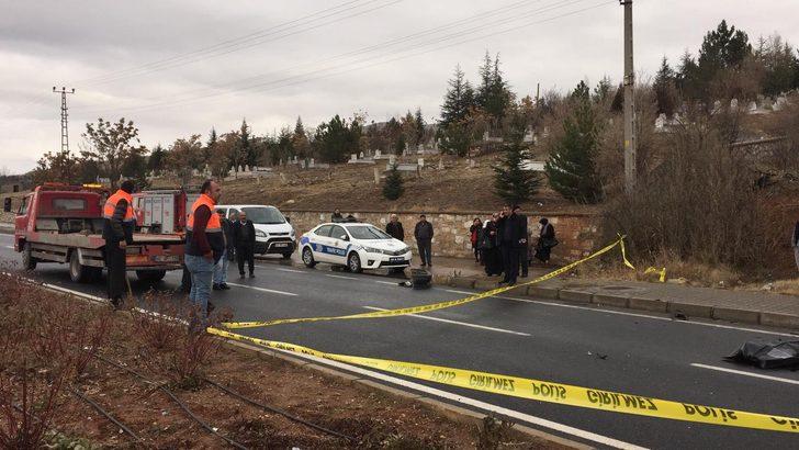 Kırşehir’de feci kaza: 3 ölü 1 yaralı G4