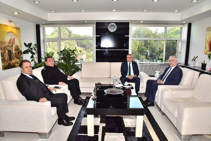 4 yavru köpeğe Saruhanlı Kaymakamlığı sahip çıktı G4