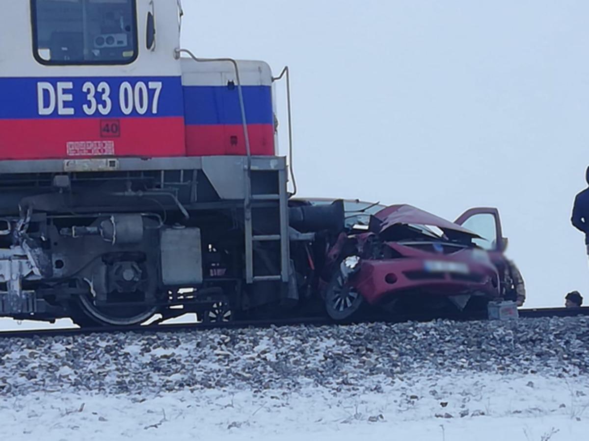 Kars&rsquo;ta tren kazası! &Ouml;l&uuml;ler var
