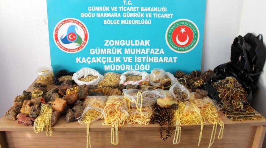 Zonguldak'ta 500 bin liralık kehribar taşı ve &uuml;r&uuml;n&uuml; ele ge&ccedil;irildi