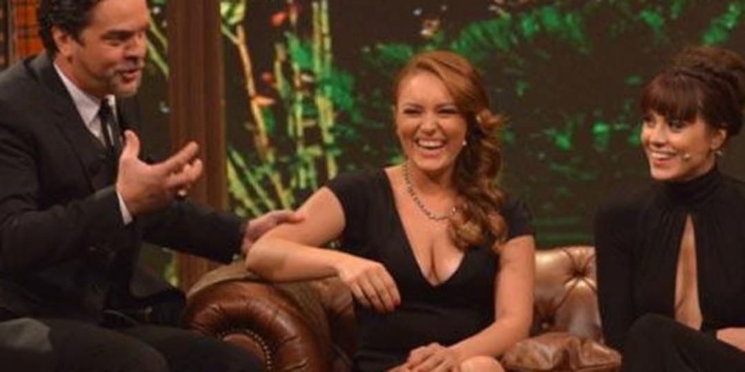 Dekolteye bakar mısın?