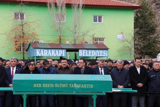 İşçi midibüsünün çarptığı lise öğrencisi toprağa verildi