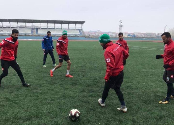 Kars 36 Spor’un Trabzon yolculuğu başladı G3