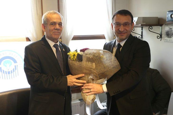 Gazetecilik söyleşilerinin ilk konuğu Başkan Karaca oldu G2