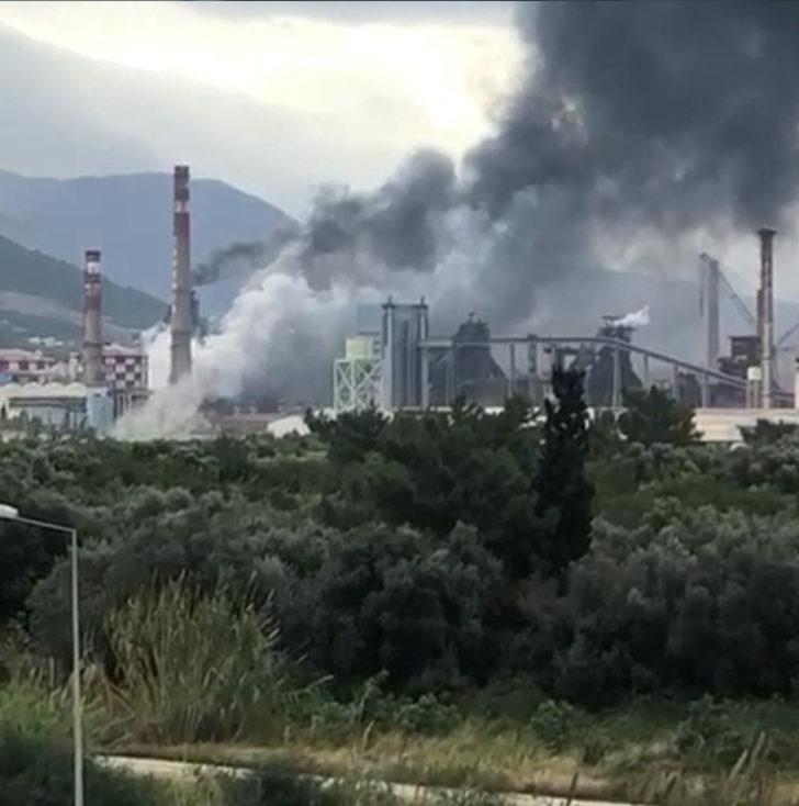 Son dakika! İskenderun Demir Çelik Fabrikası'nda patlama G1