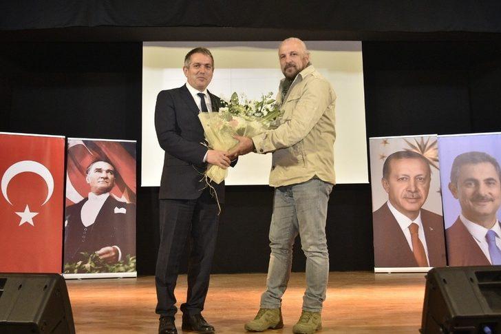 Mamak’ta yeni dünya düzeni ele alındı G3