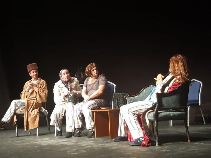 Pijamalı Adamlar bu kez de Atatürk Evi için sahne alacak G1