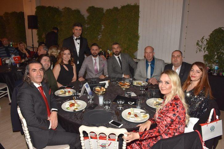 BEMO 20. yaşını kutladı G1