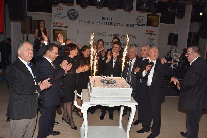 BEMO 20. yaşını kutladı G4