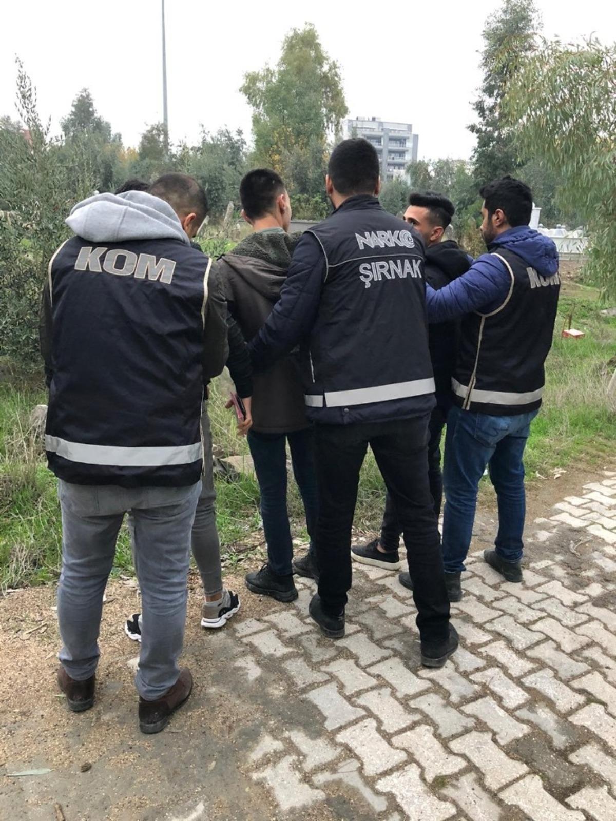 Cizre&rsquo;de narkotik ve KOM ekipleri denetimleri artırdı