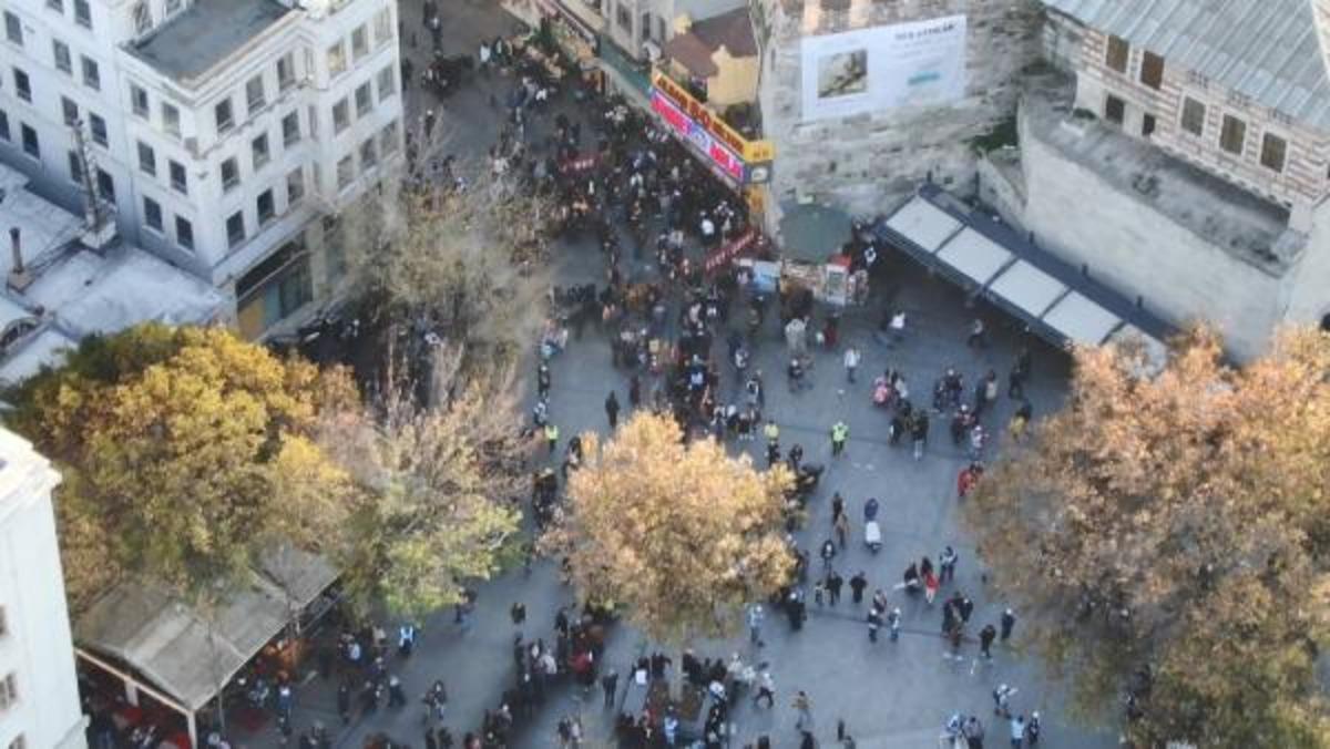 Emin&ouml;n&uuml;'nde yine aynı g&ouml;r&uuml;nt&uuml;! Umut kuyruğu...