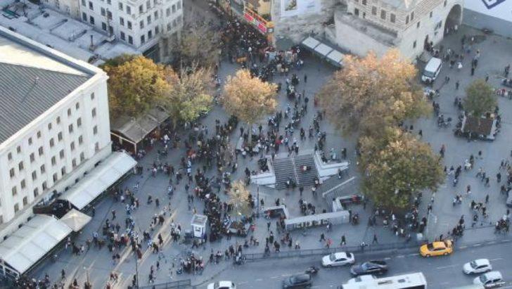 Eminönü'nde yine aynı görüntü! Umut kuyruğu... G2