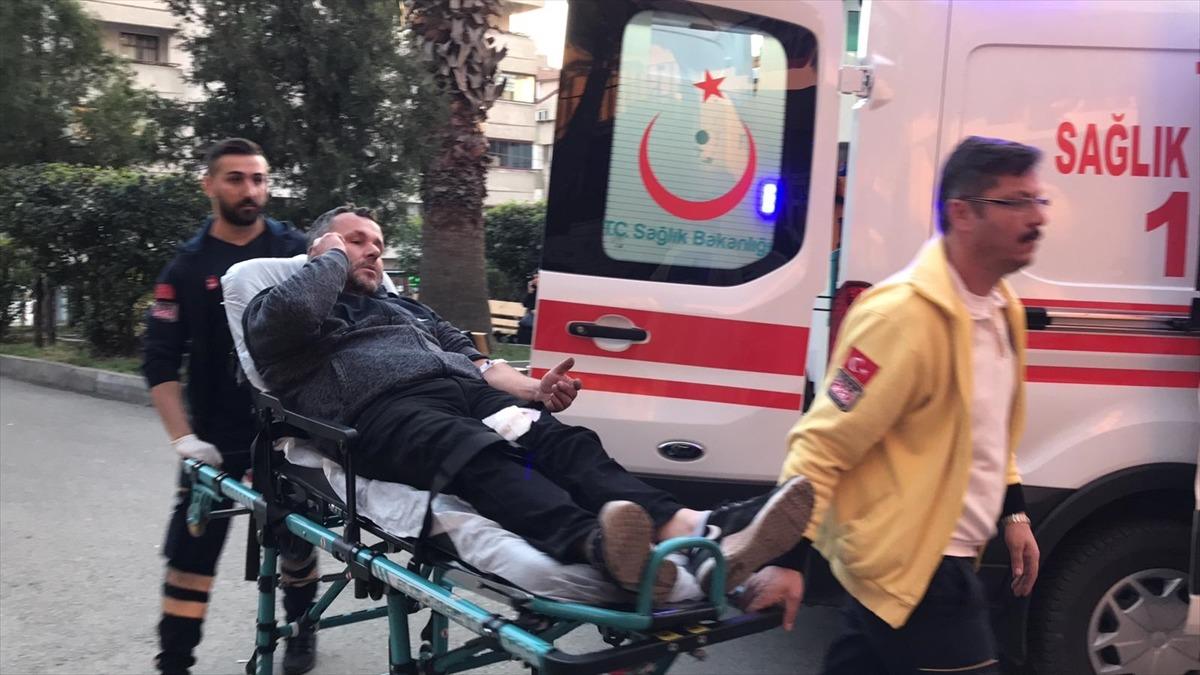 Zonguldak'ta oto tamirhanesinde &ccedil;ıkan silahlı kavgada 3 kişi yaralandı