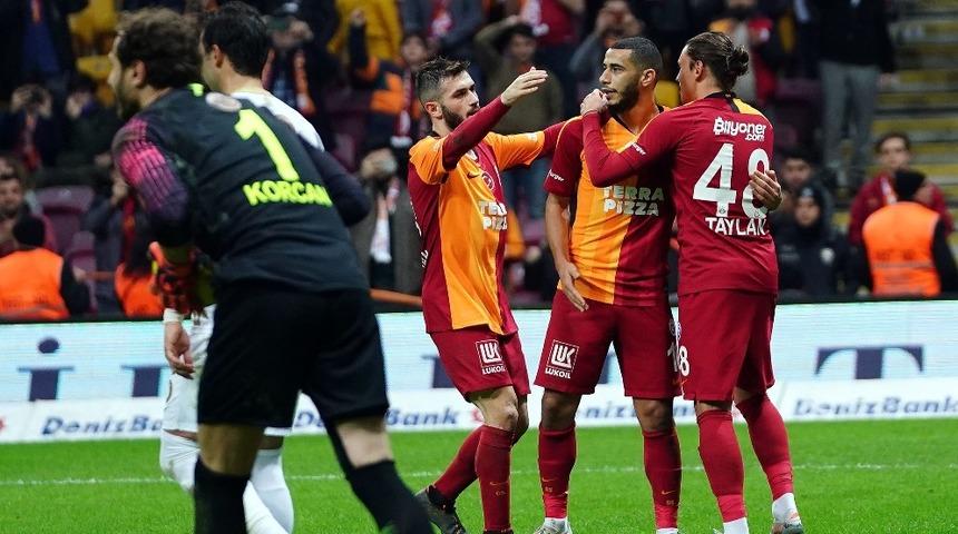Galatasaray bu sezon 5. kez penaltıdan gol buldu