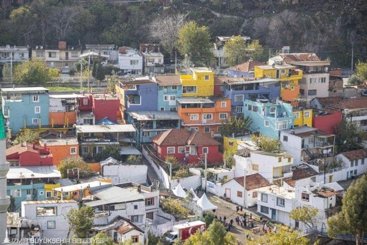 İzmir’de “Renkli Mahalle" G1