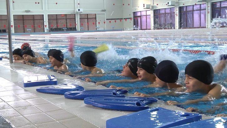 Yüzen okullar projesini öğrenciler çok sevdi G1