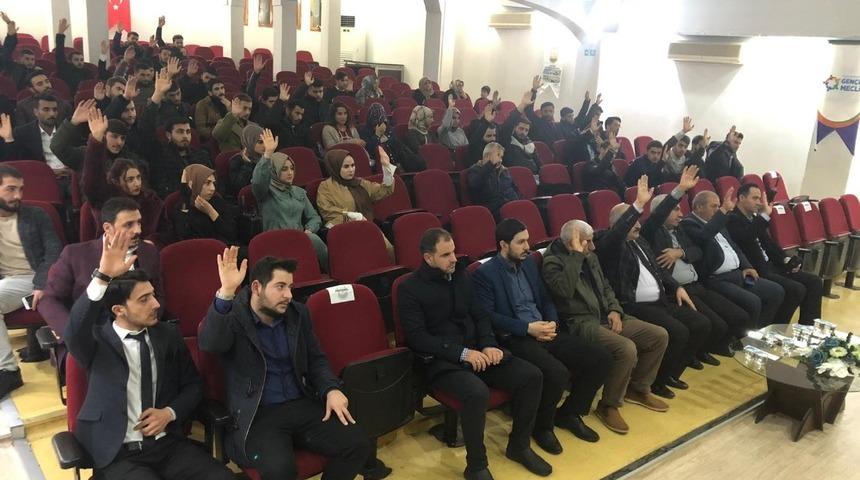 Gen&ccedil;lik meclisi se&ccedil;imleri yapıldı