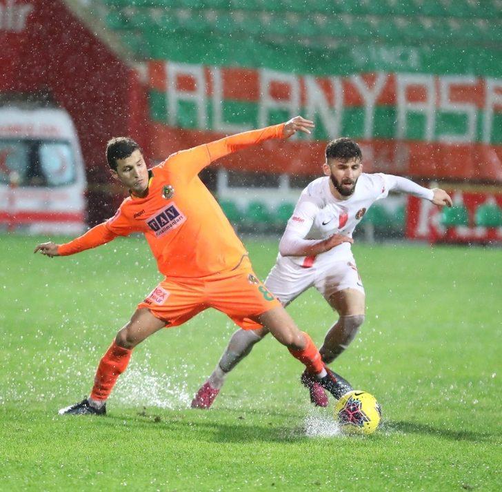 Antalyaspor’da 8 haftalık 3 puan hasreti G2