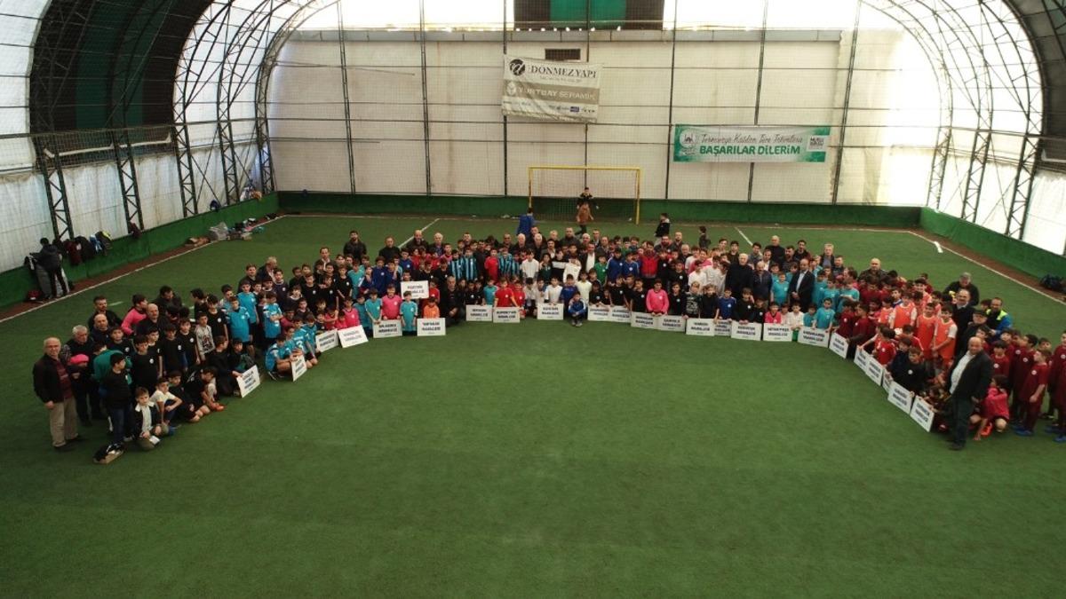Minikler Futbol Turnuvası&rsquo;nda mahalleler yarışıyor