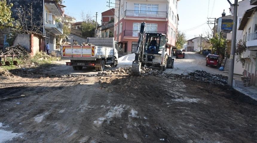 Sertaslan; "Gemlik&rsquo;in sokaklarını il&ccedil;eye yakışır hale getireceğiz"