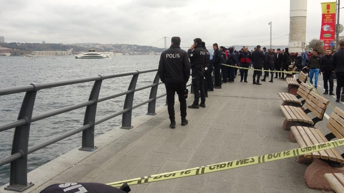 &Uuml;sk&uuml;dar&rsquo;da denizden erkek cesedi &ccedil;ıktı