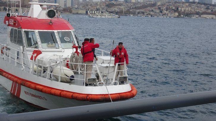 Üsküdar’da denizden erkek cesedi çıktı G2