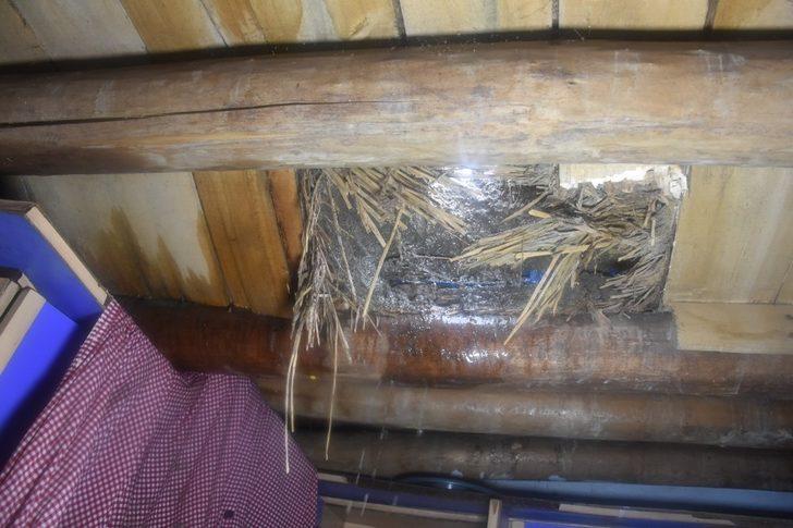 Hakkari’de toprak damlı evde göçük G2