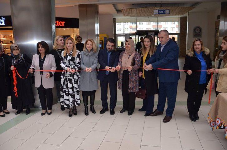 AK Parti’li kadınlardan yerli üretime destek G3