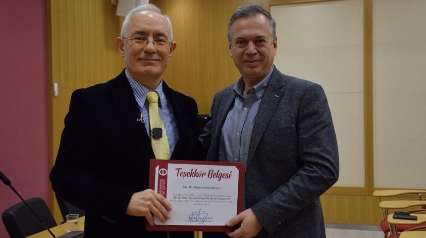 A&ccedil;ık&ouml;ğretim S&ouml;yleşileri&rsquo;nde &ldquo;Bir &Ouml;ğrenme Teknolojisi Olarak Dış Korteks&rdquo; konuşuldu