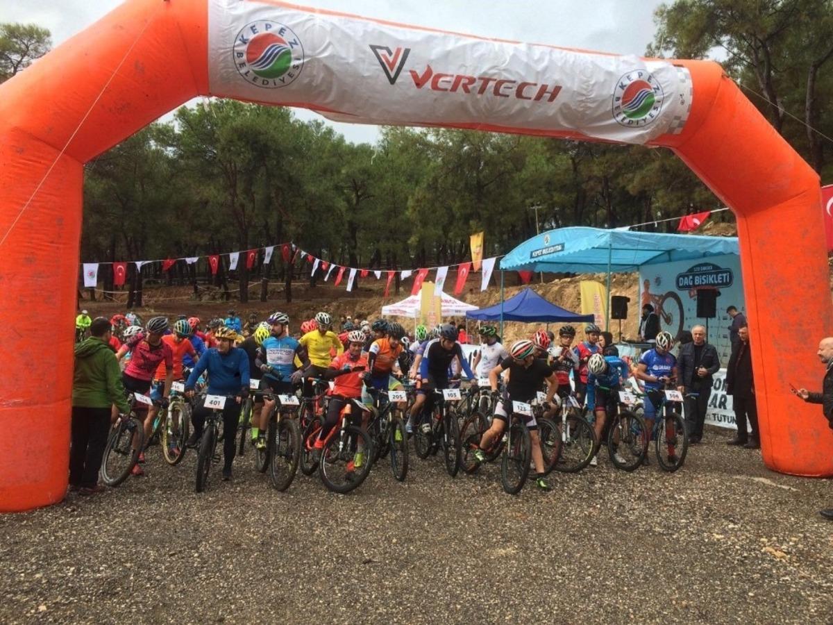 Kepez&rsquo;de pedallar yarışıyor