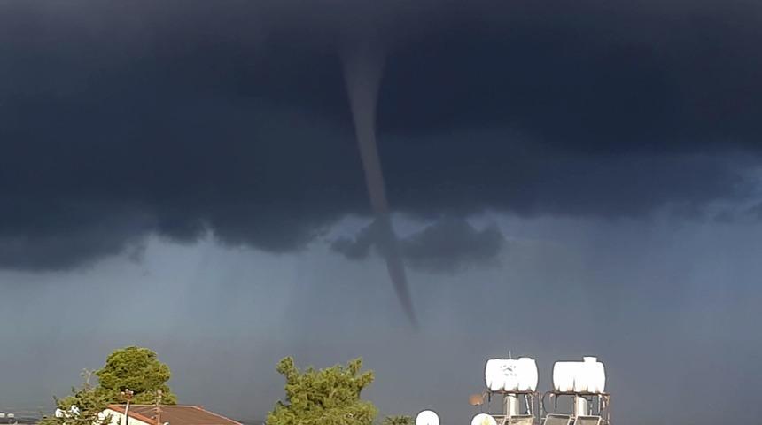 KKTC'de hortum paniği! 