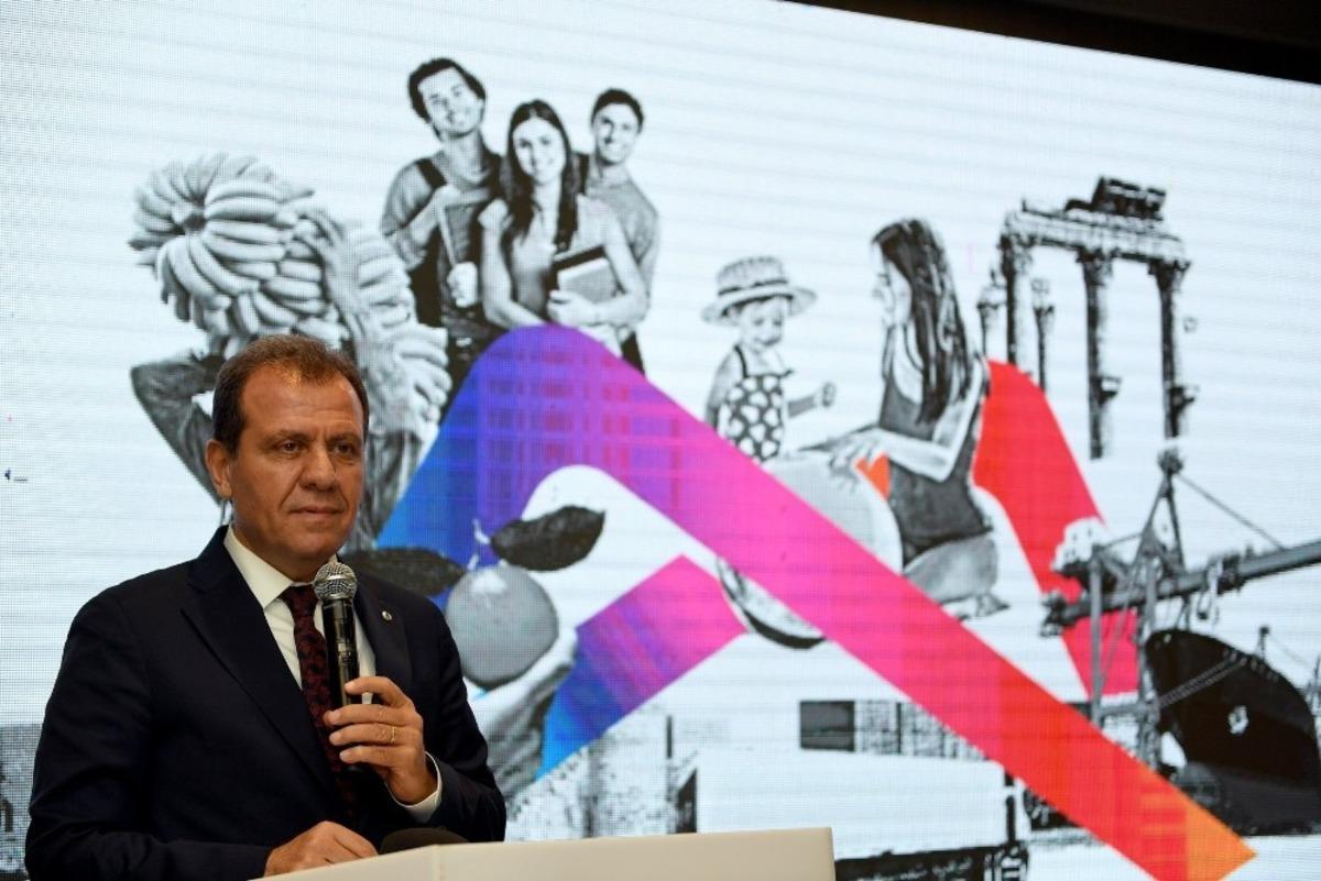 Se&ccedil;er, meclis &uuml;yeleriyle bir araya geldi