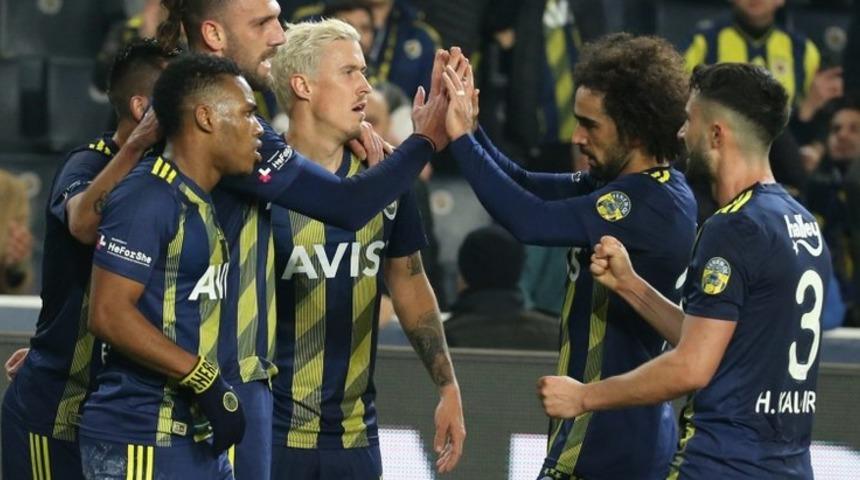 Fenerbahçe'de Sadık Çiftpınar sakatlandı!