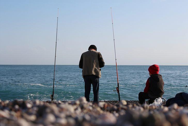 Antalyalılar "kış güneşi"nin keyfini çıkardı G1