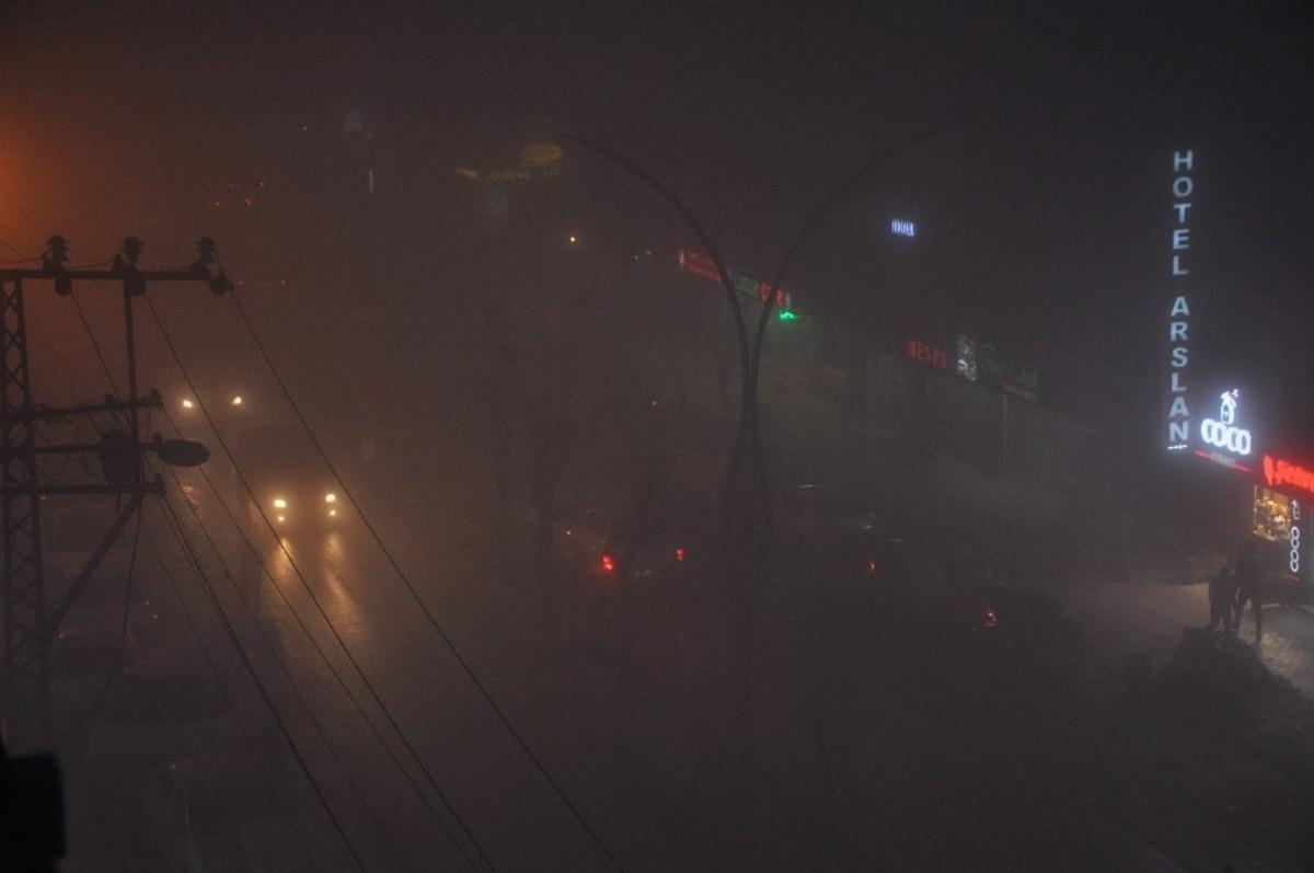 Y&uuml;ksekova&rsquo;da g&ouml;z g&ouml;z&uuml; g&ouml;rm&uuml;yor