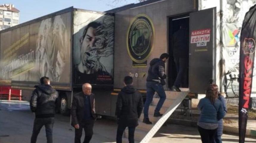 Narkotik Eğitim Tırı K&uuml;tahya&rsquo;da