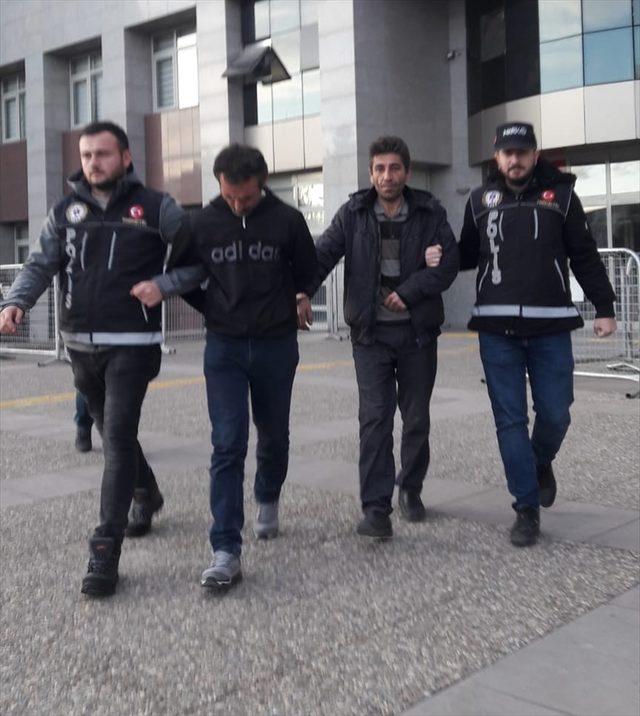 Aksaray'da uyuşturucu sattıkları iddia edilen iki şüpheli tutuklandı
