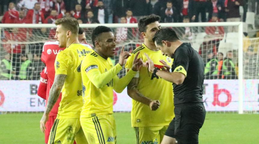 Fenerbahçe'de kırmızı kart şoku! Rodrigues ve Ozan Tufan...
