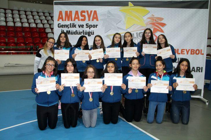 ANALİG Voleybol Grup Müsabakaları sona erdi G1