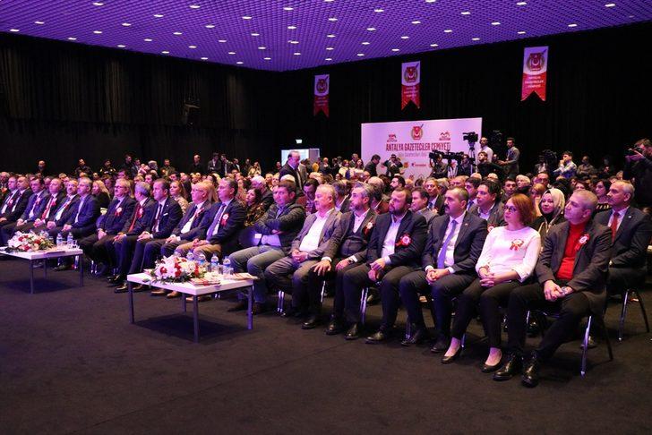 Antalya Gazeteciler Cemiyeti 2018 Yılı Basın Ödülleri dağıtıldı G1