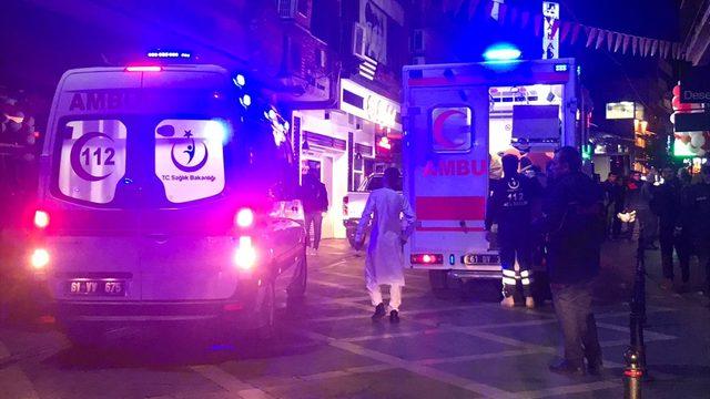 Düğünde maytap dumanından etkilenen 20 Afgan tedaviye alındı