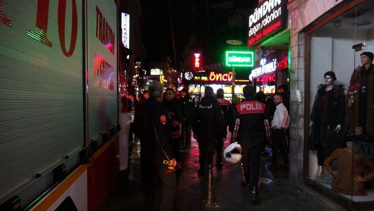 Düğün pastası geldi salon karıştı! Ambulansların ardı arkası kesilmedi! G4