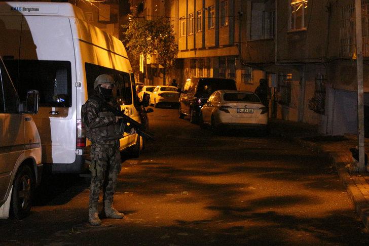 İstanbul'da uyuşturucu satıcılarına operasyon: Çok sayıda gözaltı var! G3