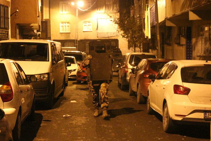 İstanbul'da uyuşturucu satıcılarına operasyon: Çok sayıda gözaltı var! G5