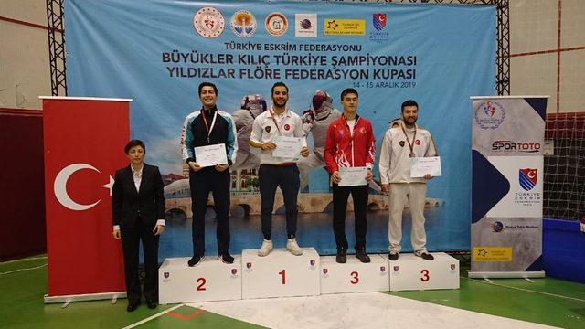 Adana eskrimcilere ev sahipliği yaptı