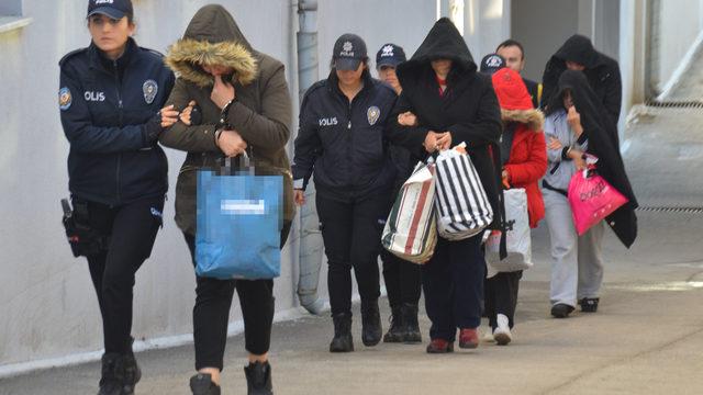 Polis, 48 kişilik sigorta çetesini tamirci gibi davranarak yakalamış (2)