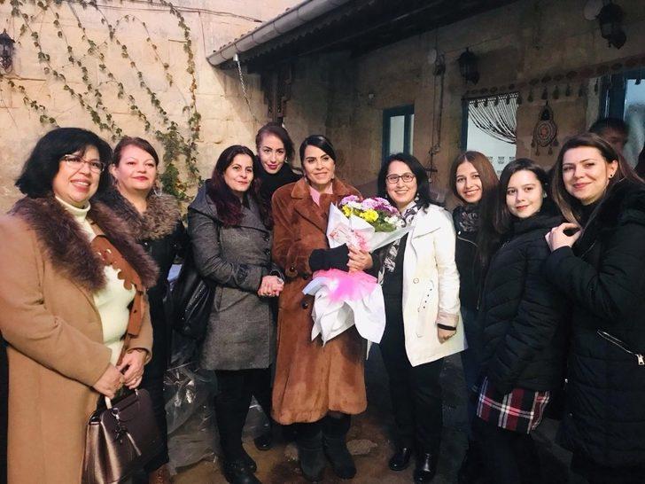 Asker eşlerinden dizi setine ziyaret G3