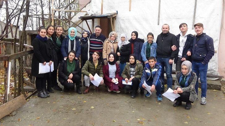 Öğrenciler kapı kapı gezip ’brusella’yı anlattı G2